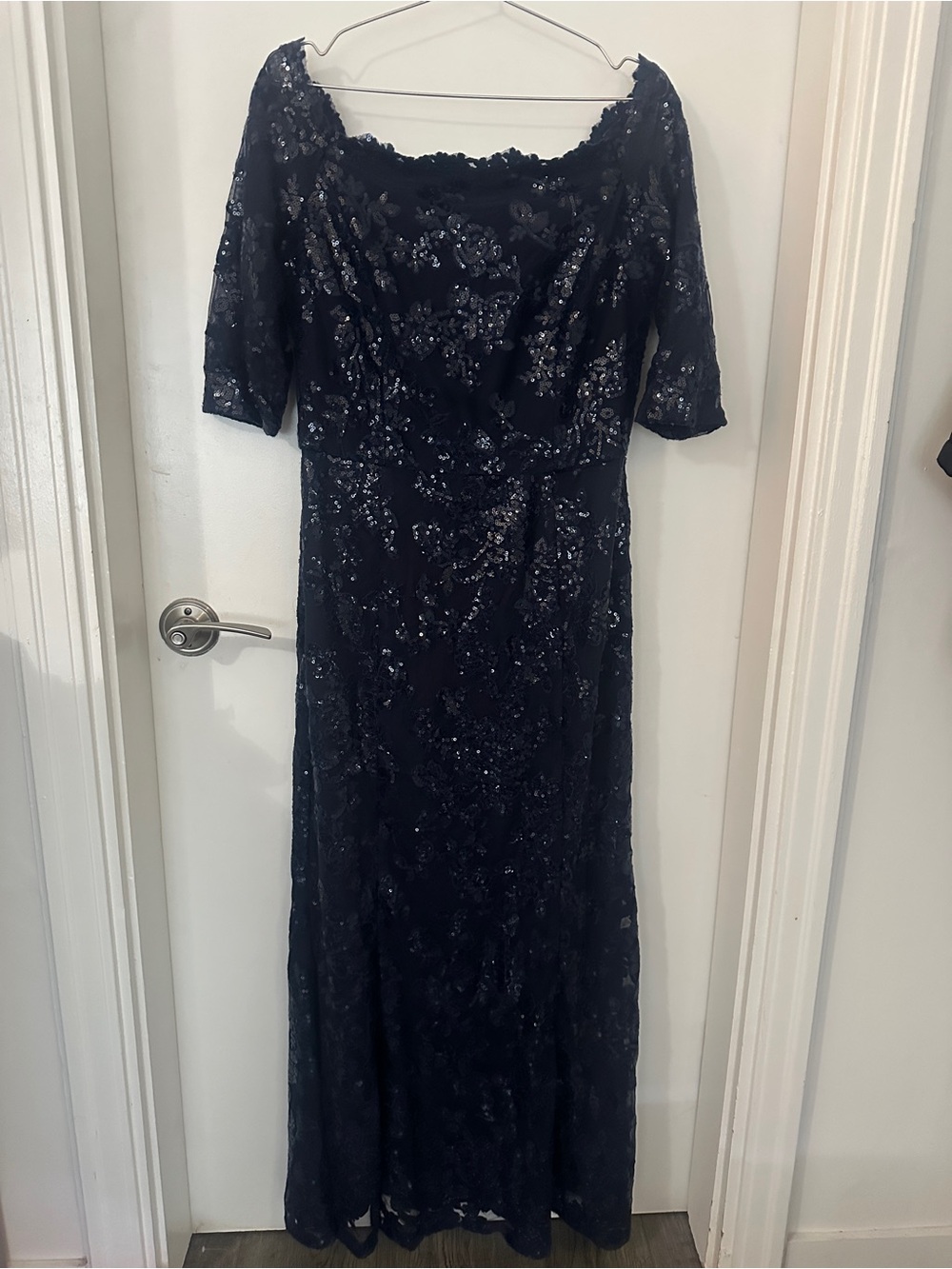 Lauren Ralph Lauren Navy Sequin Lace Off-Shoulder Evening Gown Size 12